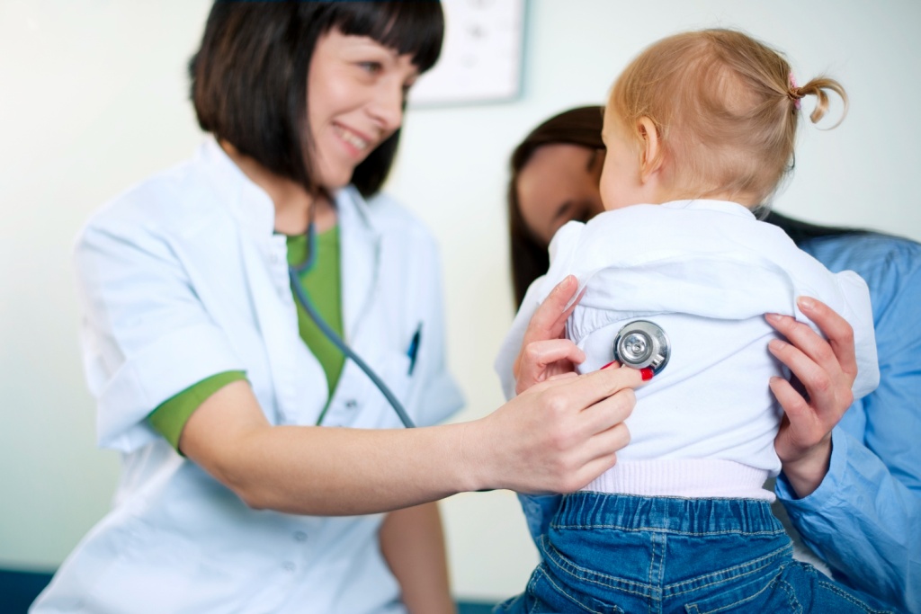 Врачи воронежских детских поликлиник приняли участие в мастер-классе по детской реанимации