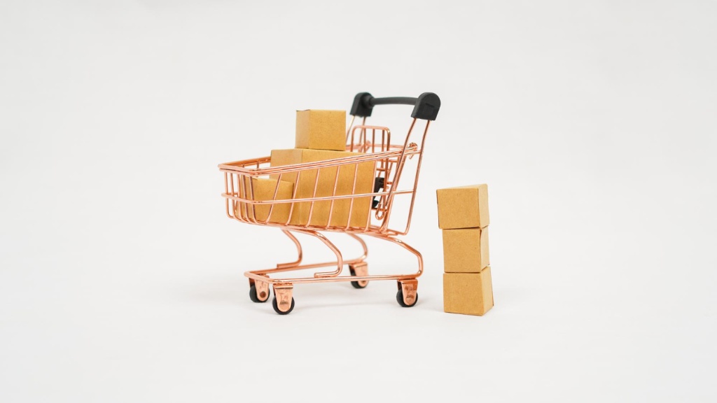 CDEK.Shopping запустит доставку товаров для предпринимателей