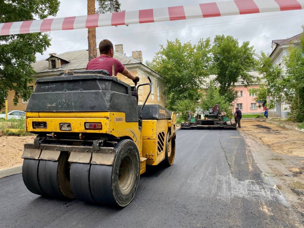 В Ангарске начали принимать заявки на участие в программе "Дворы без ям"