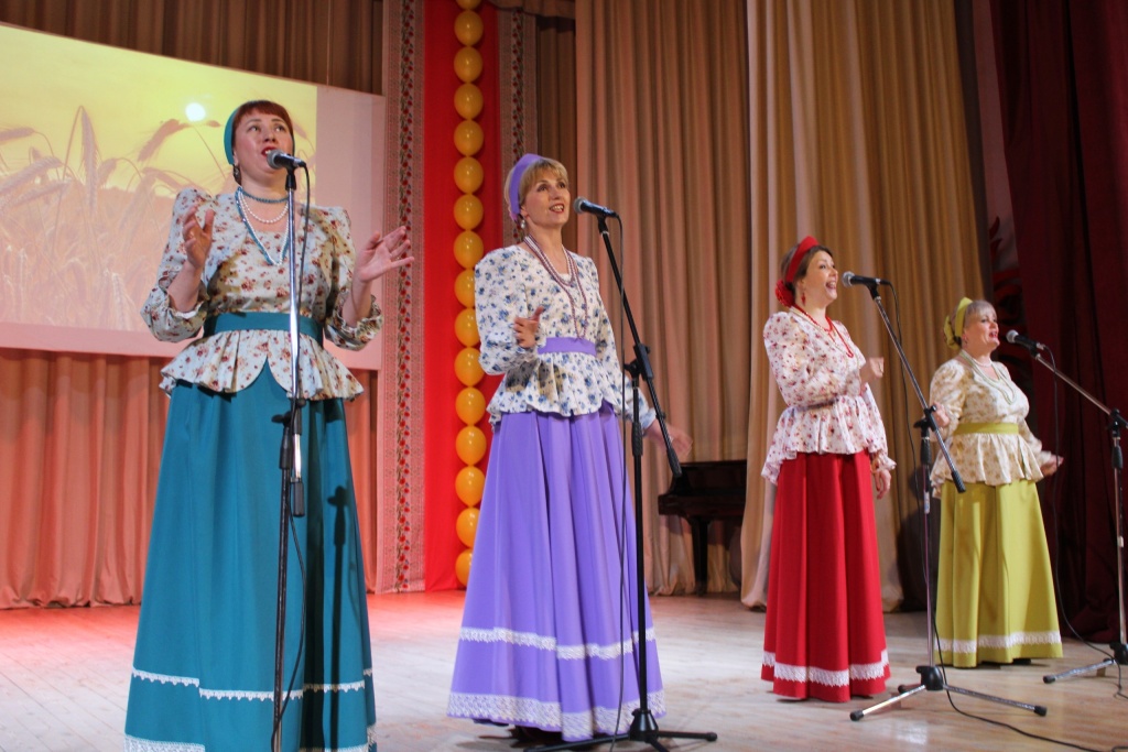 Председатель Заксобрания Ульяновской области Валерий Малышев поздравил сельхозработников Майнского района с выдающимися достижениями