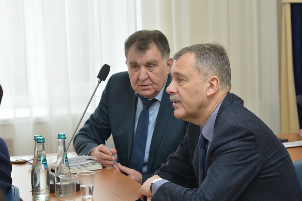 Депутаты Воронежской городской Думы скорректировали бюджет: доходы выросли на 1 млрд рублей Депутаты Воронежской городской Думы скорректировали бюджет: доходы выросли на 1 млрд рублей